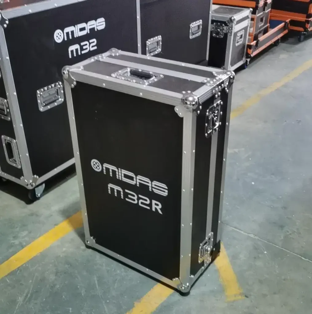 Midas M32R Console Flight Case without Doghouse