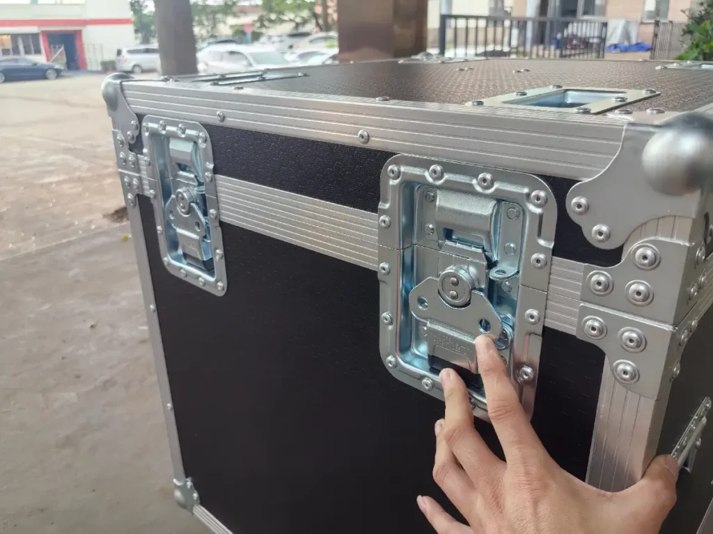Coreat 1T Hoist in 24 x 24 Chain Hoist Flight Case